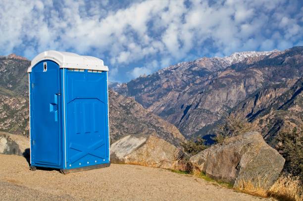 Best Portable bathroom rental  in Thompsonville, CT